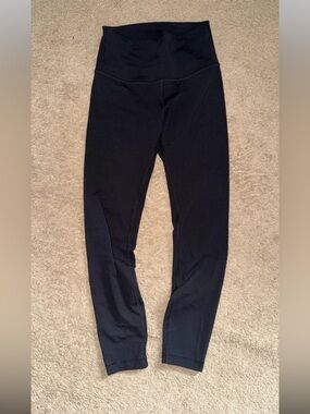 Black Lululemon Wunder Train Leggings